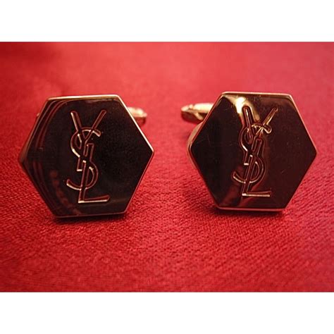 Yves Saint Laurent Boutons de manchette .